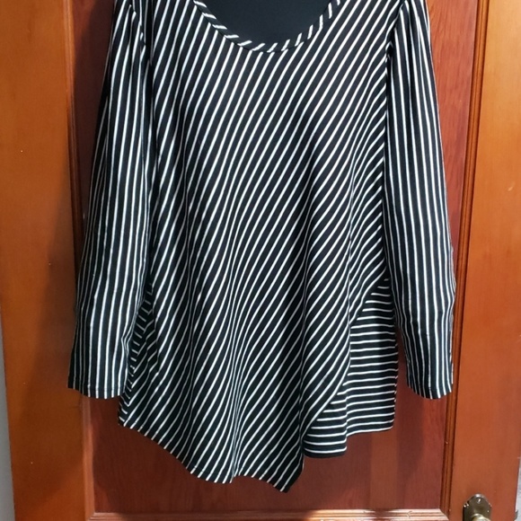 Jacqueline Smith Tops - Womans black & white striped top